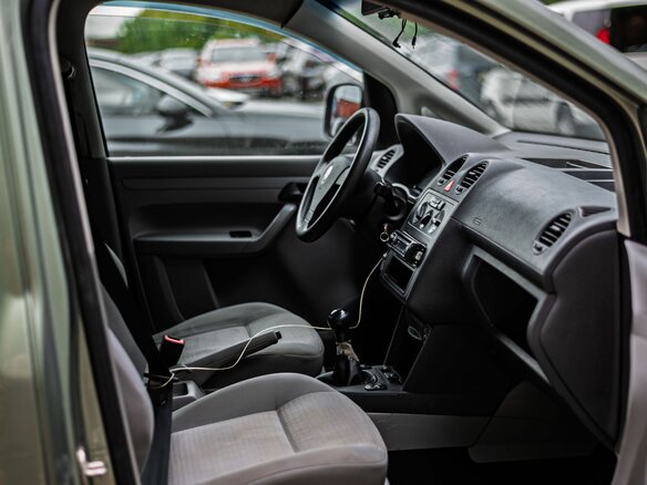 2008 Volkswagen Caddy, серый - вид 11