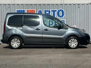 2012 Citroen Berlingo II, серый, 399000 рублей, вид 4
