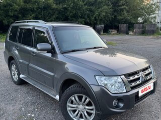 2013 Mitsubishi Pajero IV Рестайлинг 1, серый, 2505000 рублей, вид 5