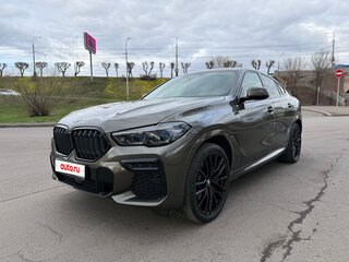 2021 BMW X6 30d III (G06), зелёный, 7990000 рублей, вид 3