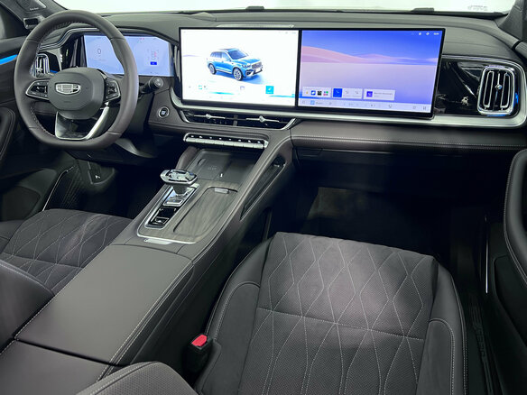 2026 Geely Monjaro (Xingyue L) I Рестайлинг 2 (China Market), зелёный, 4299000 рублей - вид 11