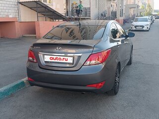 2014 Hyundai Solaris I Рестайлинг, серый, 875000 рублей, вид 4