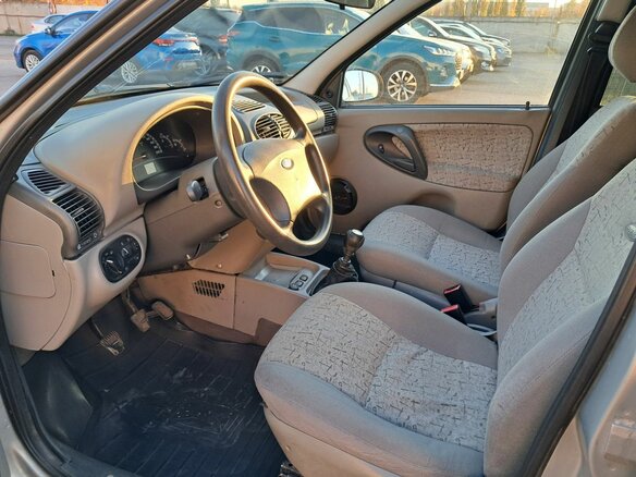 2007 Lada (ВАЗ) Kalina I, серый, 115000 рублей - вид 17