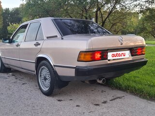1985 Mercedes-Benz 190 (W201), золотистый, 372000 рублей, вид 5