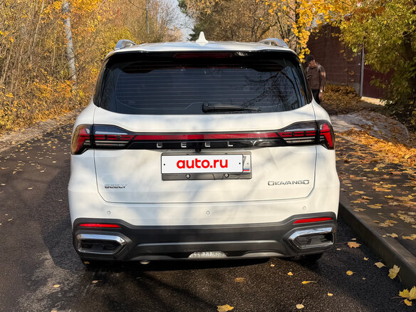 2024 Geely Okavango I Рестайлинг, белый, 2900000 рублей - вид 4