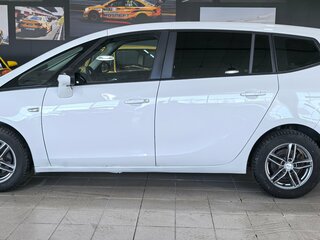 2013 Opel Zafira C, белый, 925000 рублей, вид 5