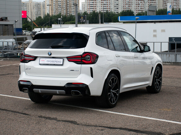 2021 BMW X3 20i xDrive III (G01) Рестайлинг, белый - вид 4