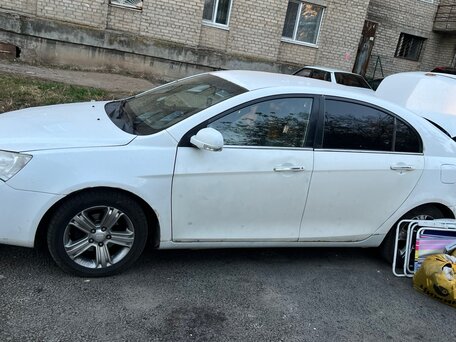 2014 Geely Emgrand EC7, белый, 300000 рублей, вид 2