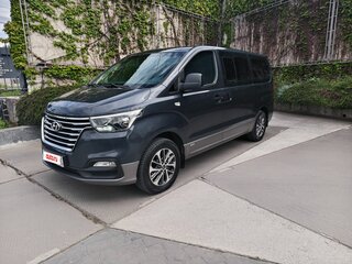 2018 Hyundai Grand Starex I Рестайлинг 2, синий, 3290000 рублей, вид 1