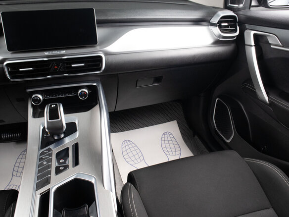 2021 Geely Coolray I, серебристый, 1559000 рублей - вид 11