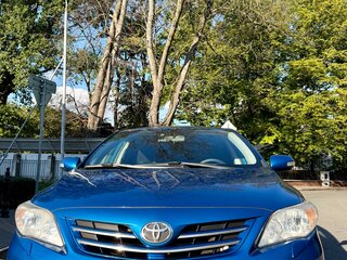 2012 Toyota Corolla X (E140, E150) Рестайлинг, синий, 1040000 рублей, вид 3