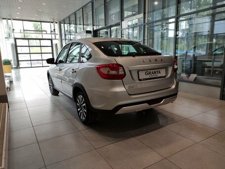 2026 Lada (ВАЗ) Granta Active Cross I Рестайлинг, серебристый, 1226000 рублей, вид 5