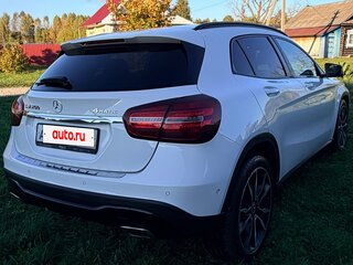 2019 Mercedes-Benz GLA 250 I (X156) Рестайлинг, белый, 2765000 рублей, вид 4