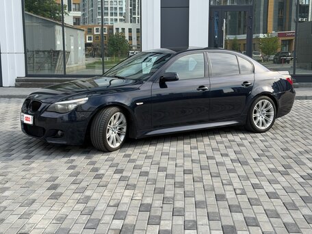 2007 BMW 5 серии 530d V (E60/E61) Рестайлинг, синий, 1500000 рублей, вид 1