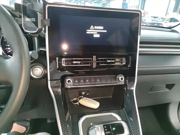 2023 Haval M6 Plus II, белый - вид 19