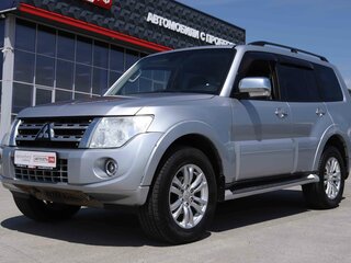 2014 Mitsubishi Pajero IV Рестайлинг 1, серебристый, 2208822 рублей, вид 1