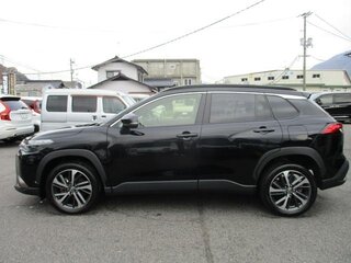 2022 Toyota Corolla Cross I, чёрный, 1730000 рублей, вид 2