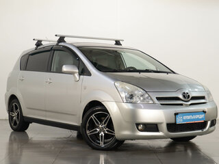 Toyota Corolla Verso I Рестайлинг