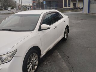 2012 Toyota Camry VII (XV50), белый, 1400000 рублей, вид 5