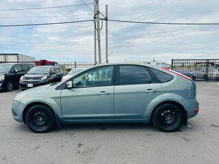 2010 Ford Focus II Рестайлинг, серый, 509000 рублей, вид 3