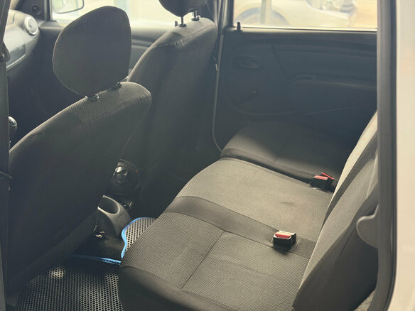 2014 Lada (ВАЗ) Largus I, серебристый, 505000 рублей - вид 8