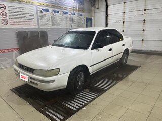 1992 Toyota Corolla VII (E100), белый, 200000 рублей, вид 1