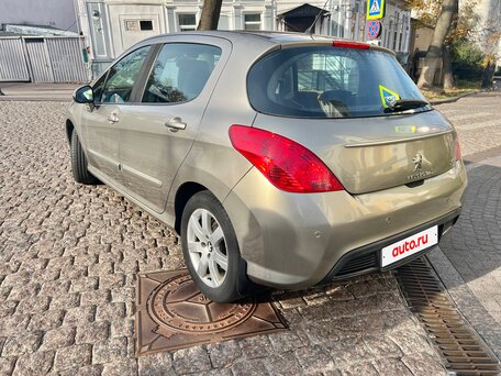 2012 Peugeot 308 I Рестайлинг, серый, 555000 рублей, вид 5