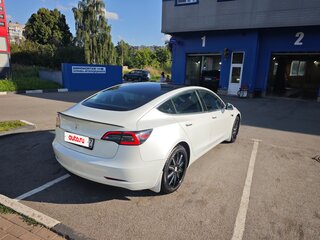 2019 Tesla Model 3 Standart I, белый, 3000000 рублей, вид 5