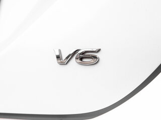 2019 Toyota Camry VIII (XV70), серебристый, 2700000 рублей, вид 2