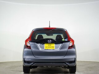 2019 Honda Fit III Рестайлинг, серый, 1199000 рублей, вид 5