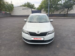 2019 Skoda Rapid I Рестайлинг, белый, 900000 рублей, вид 1