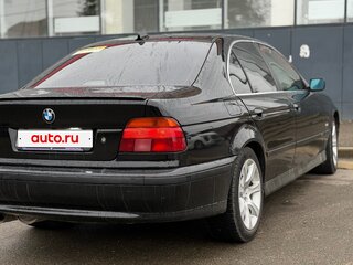 1997 BMW 5 серии 528i IV (E39), чёрный, 900000 рублей, вид 4