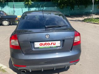 2011 Skoda Octavia DSG7 II (A5) Рестайлинг, серый, 690000 рублей, вид 4
