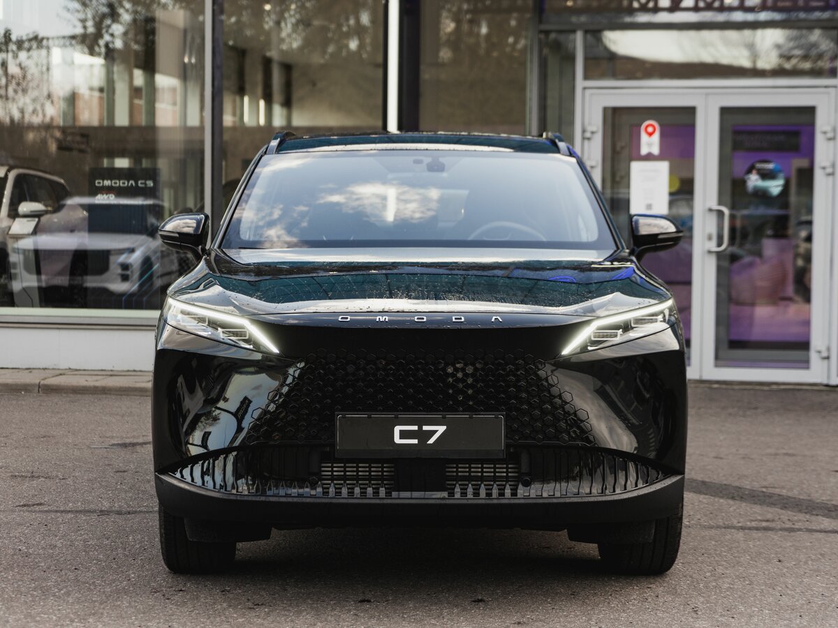 Открыть фотографии: Omoda C7