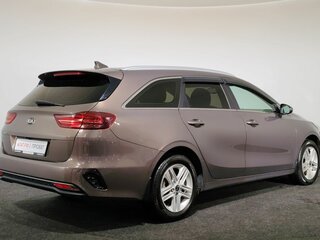 2021 Kia Ceed III Рестайлинг, серый, 1740000 рублей, вид 5