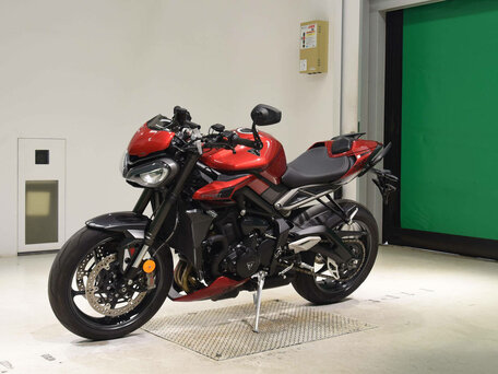 2023 Triumph Street Triple, чёрный, 1217000 рублей, вид 5