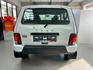 2026 Lada (ВАЗ) Niva Legend I Рестайлинг, белый, 1365000 рублей, вид 3