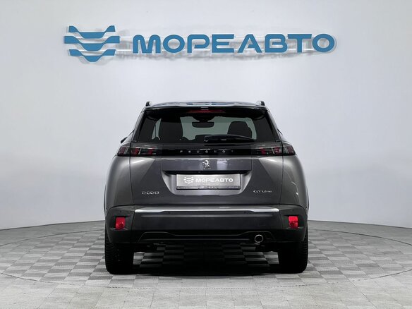 2020 Peugeot 2008 II, серый, 1680000 рублей - вид 5