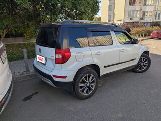 2018 Skoda Yeti I Рестайлинг, белый, 1100000 рублей, вид 5