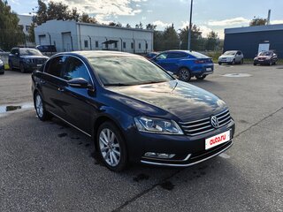 2011 Volkswagen Passat B7, синий, 880000 рублей, вид 3