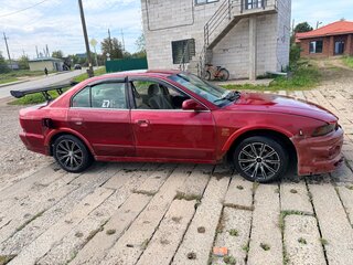 2002 Mitsubishi Galant VIII Рестайлинг, красный, 220000 рублей, вид 1