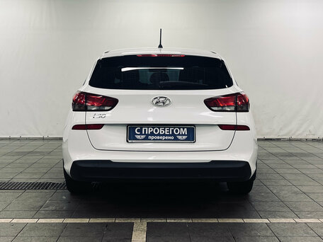 2023 Hyundai i30 III Рестайлинг 2, белый, 1650000 рублей, вид 5