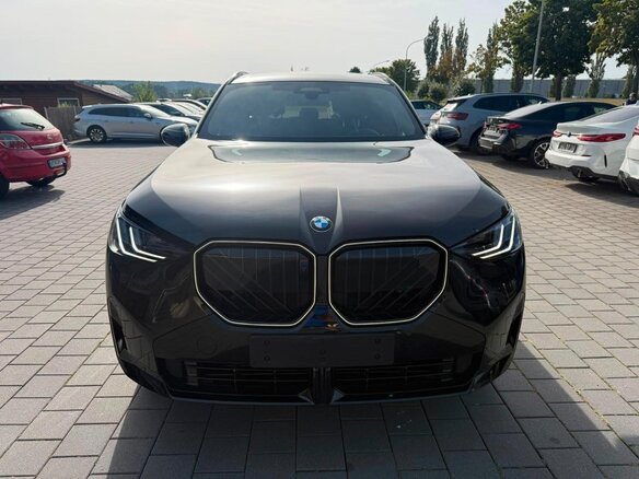 2026 BMW X3 40d xDrive IV (G45/G48), чёрный - вид 5