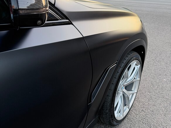 2019 BMW X6 M50d III (G06), чёрный, 9000000 рублей - вид 13