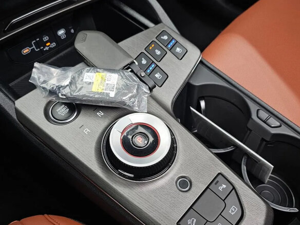 2026 Kia Sportage V Рестайлинг, серый, 2633000 рублей - вид 10