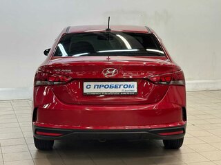 2021 Hyundai Solaris II Рестайлинг, красный, 1595000 рублей, вид 3