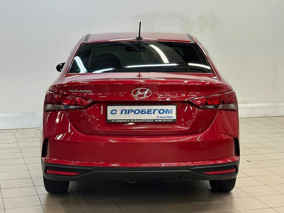2021 Hyundai Solaris II Рестайлинг, красный, 1455000 рублей - вид 2