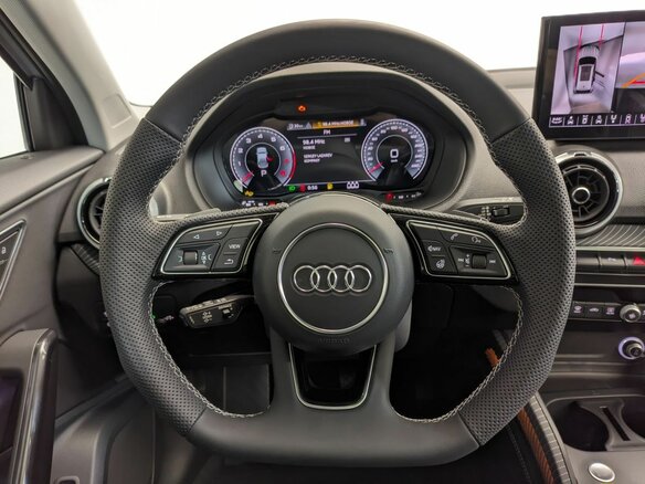 2026 Audi Q2 35 TFSI I Рестайлинг, серый - вид 19
