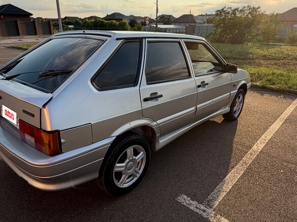 2007 Lada (ВАЗ) 2114, серебристый, 350000 рублей - вид 17