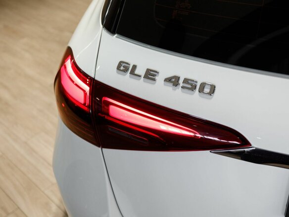 2025 Mercedes-Benz GLE 450 d II (V167) Рестайлинг, белый, 13200000 рублей - вид 13